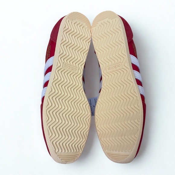 Size 10w - Adidas Japan Better Scarlet Off White Red IG4507 Women’s Brand New - Picture 8 of 9